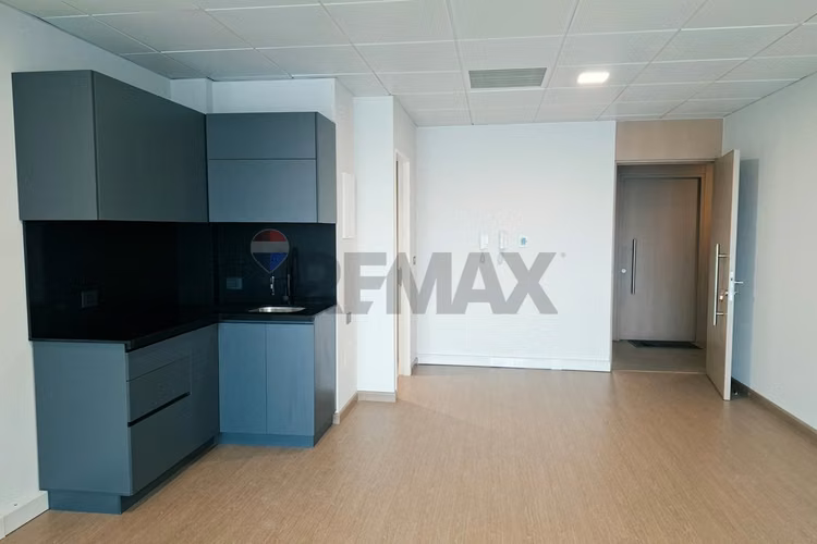 Moderna oficina de 50m2 en la dehesa - Imagen 14