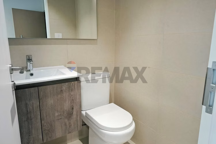 Moderna oficina de 50m2 en la dehesa - Imagen 15