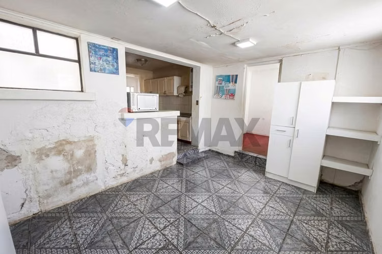 Amplia casa junto al parque lomas de lo aguirre - Imagen 8