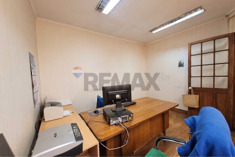Casa comercial para remodelar - Imagen 14