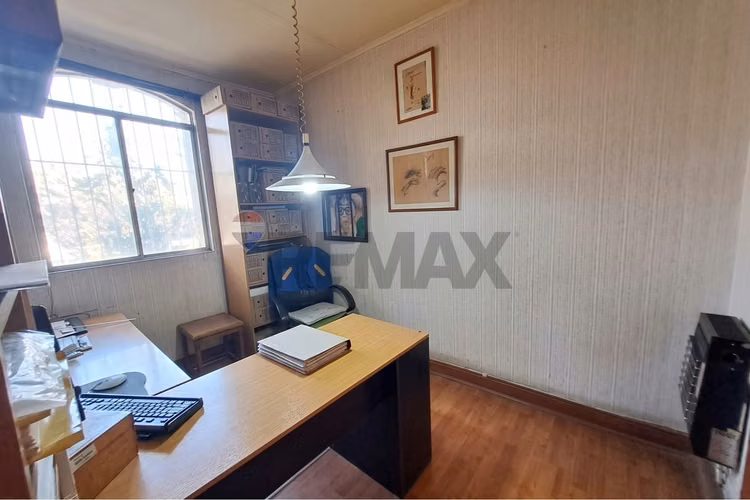 Casa comercial para remodelar - Imagen 17