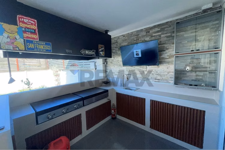 Arriendo gran casa chicureo 3d 3b 5e - Imagen 18