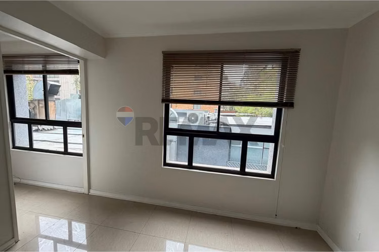 Venta oficina callao  las condes 2 piezas - Imagen 5