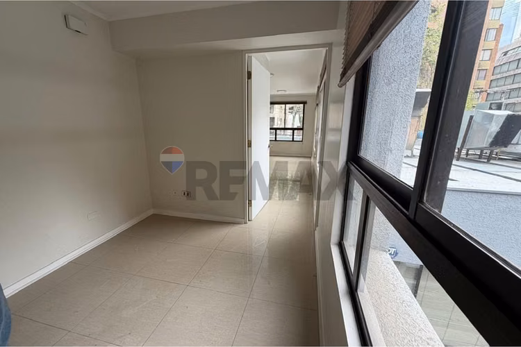 Venta oficina callao  las condes 2 piezas - Imagen 6