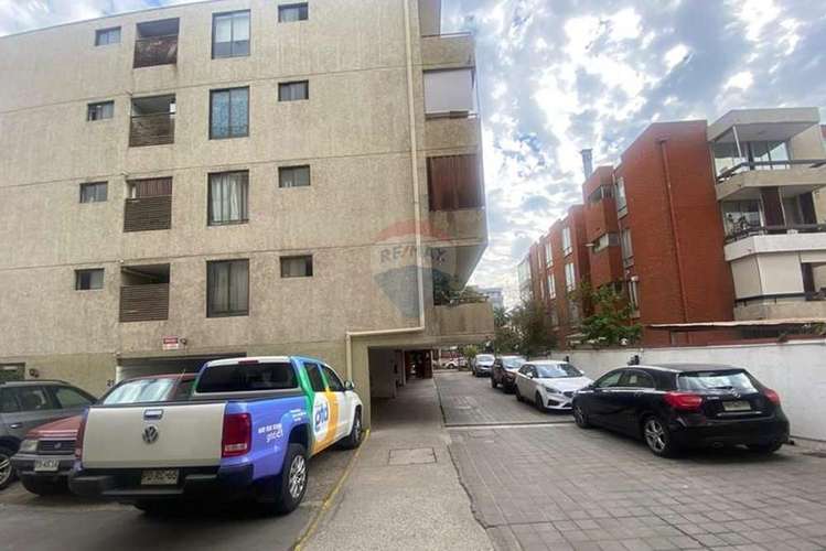 Patio privado, 2 d  2 baños 2 estacionamientos - Imagen 7
