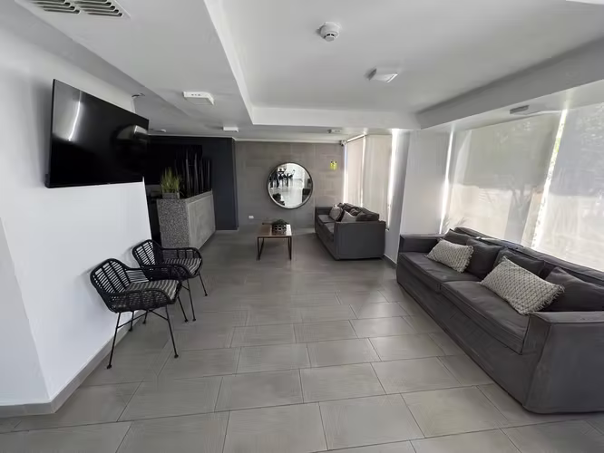 GRAN DEPARTAMENTO CON LAGUNA FRENTE A METRO - Imagen 22