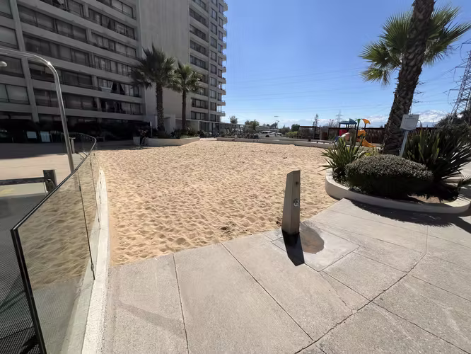 GRAN DEPARTAMENTO CON LAGUNA FRENTE A METRO - Imagen 17