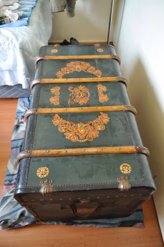 Baúl muy antiguo, hermoso y muy grande $180.000