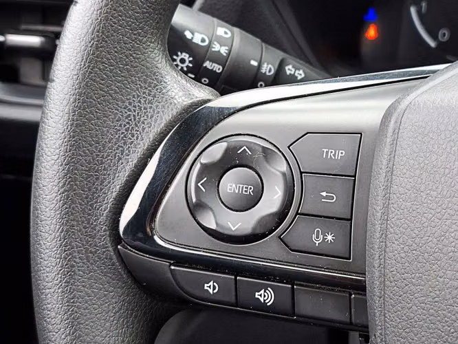 TOYOTA YARIS CROSS 2024 - Imagen 14