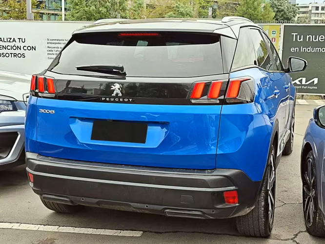 PEUGEOT 3008 2023