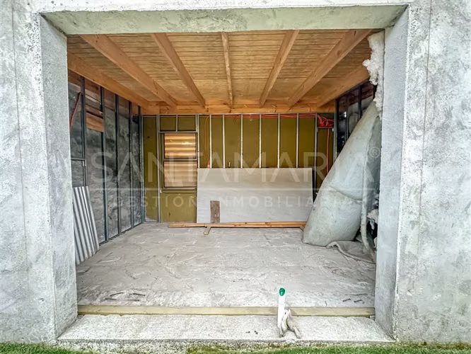 Arriendo casa 2 Dormitorios con estacionamiento, en Hualpén