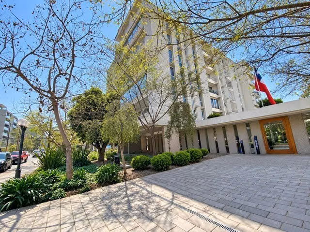 Departamento en arriendo de 4 dorm. en Providencia - Imagen 6