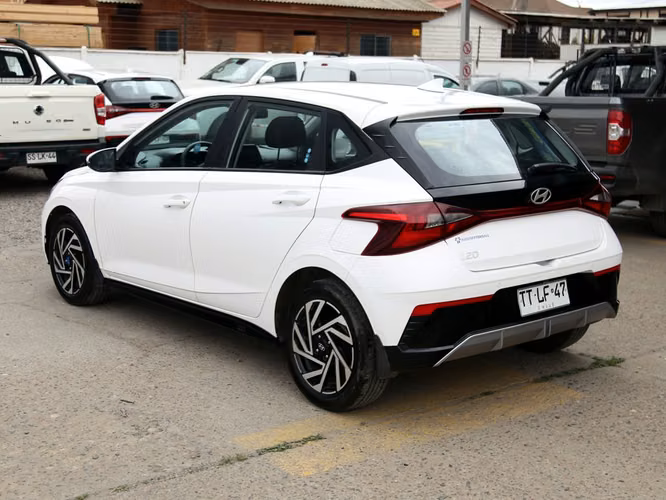 HYUNDAI I20 2025 - Imagen 6