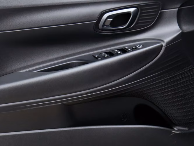 HYUNDAI I20 2025 - Imagen 11