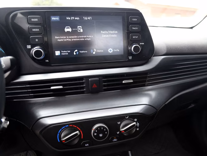 HYUNDAI I20 2025 - Imagen 18