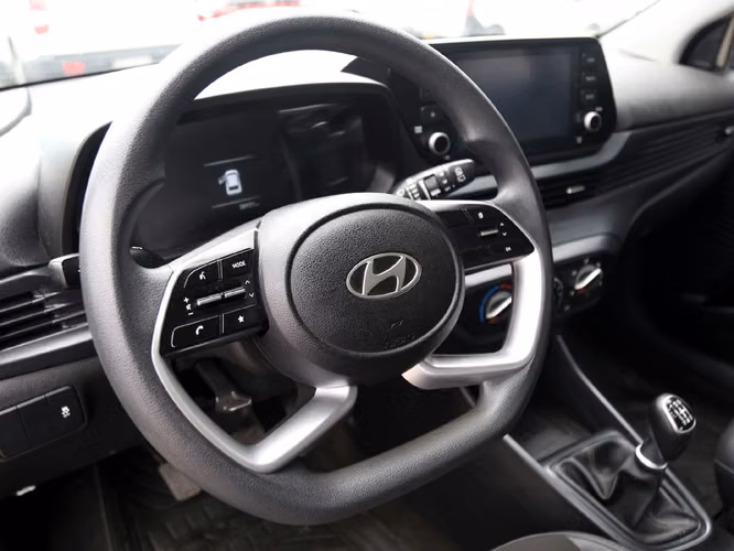 HYUNDAI I20 2025 - Imagen 13