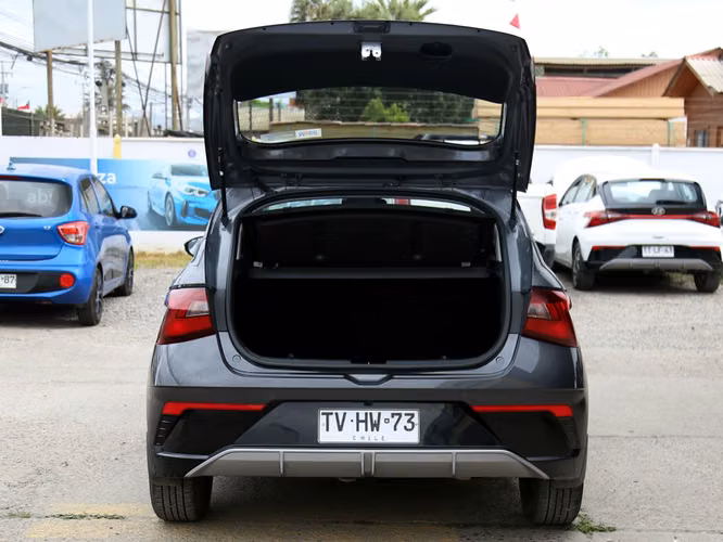 HYUNDAI I20 2025 - Imagen 9
