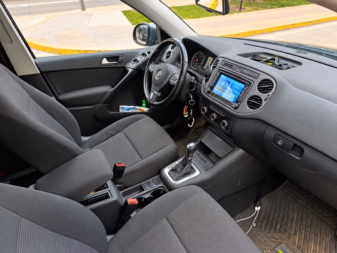 VOLKSWAGEN TIGUAN AT 2.0 - 2012 | 4841 - Imagen 14