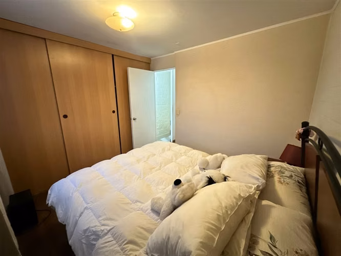 Vende casa en Quilicura- Psje Leo 2 D - 1 baño - 2 est - bog