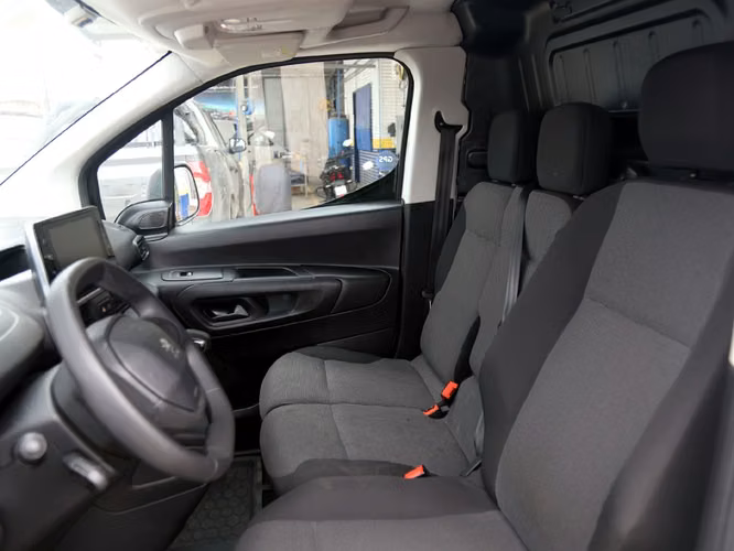 PEUGEOT PARTNER 2024 - Imagen 14