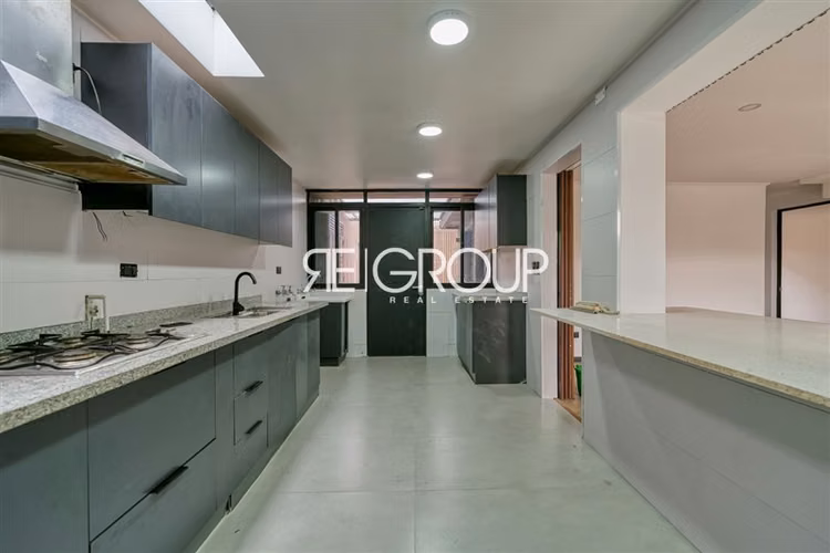 Casa en venta de 3 dorm. en Vitacura - Imagen 6