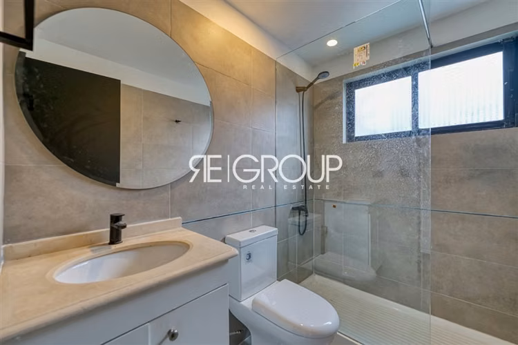 Casa en venta de 3 dorm. en Vitacura - Imagen 9