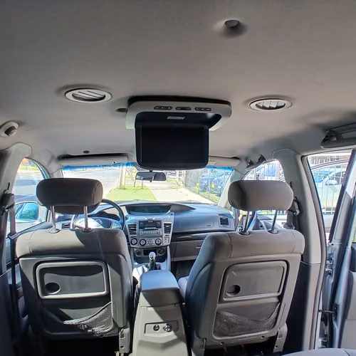 Ssangyong stavic d 2.0 2018 - Imagen 8