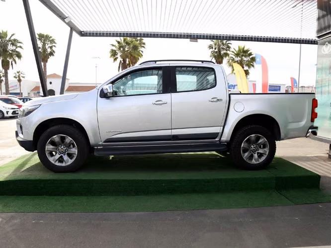 CHEVROLET COLORADO 2023 - Imagen 9