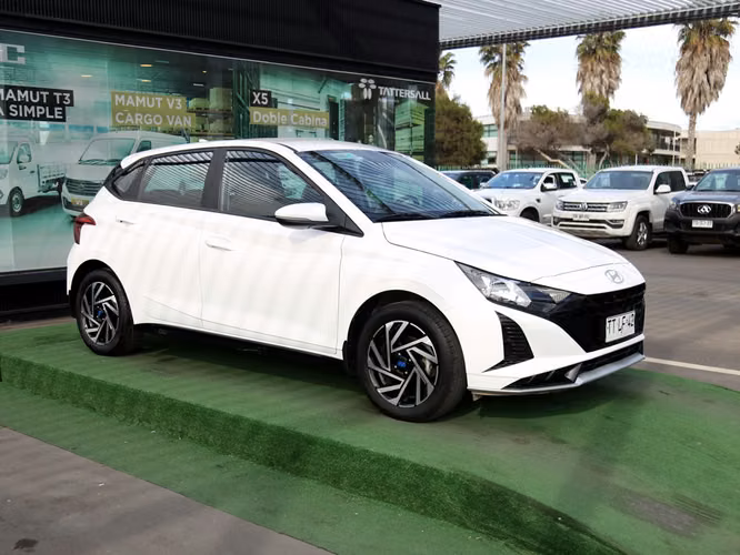 HYUNDAI I20 2025 - Imagen 3
