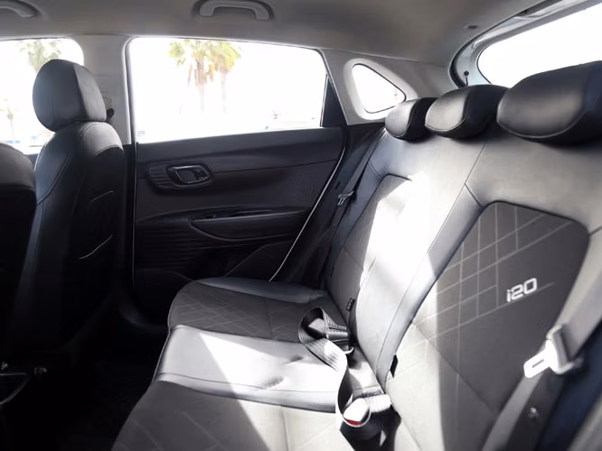 HYUNDAI I20 2025 - Imagen 15