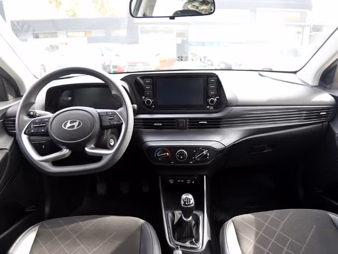 HYUNDAI I20 2025 - Imagen 16