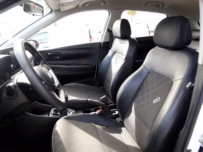 HYUNDAI I20 2025 - Imagen 13