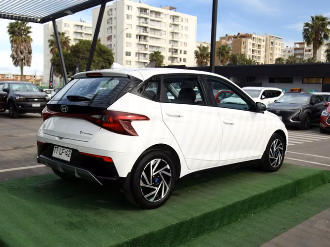 HYUNDAI I20 2025 - Imagen 5