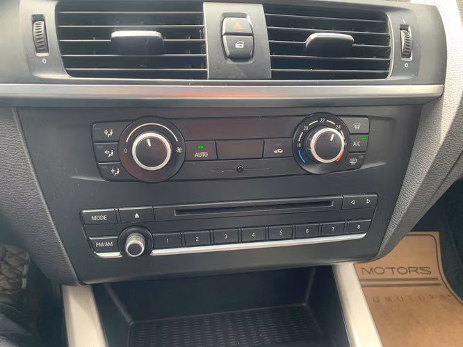 BMW X3 XDRIVE 20D  AUT 2014 - Imagen 9