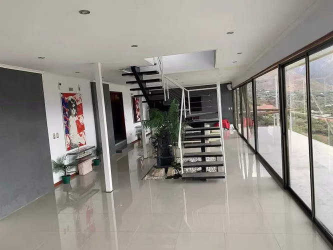 Casa Amplia con Excelente Conectividad (184632) - Imagen 13