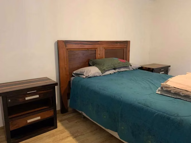 Acogedora Casa Familiar con Amplio Jardín (184643)