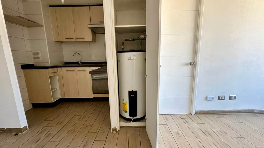OPORTUNIDAD DEPTO 1D + 1B | CERCA AL METRO SANTA LUCIA - Imagen 4