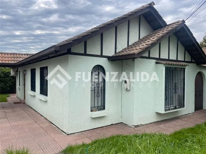 Casa venta de 3 dorm 2 baños, La Florida