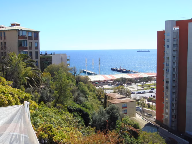 Arriendo Casa 120 m2, 4 Habitaciones, Cerro Placeres
