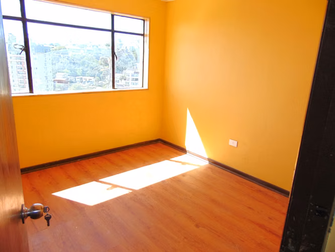Arriendo Casa 120 m2, 4 Habitaciones, Cerro Placeres