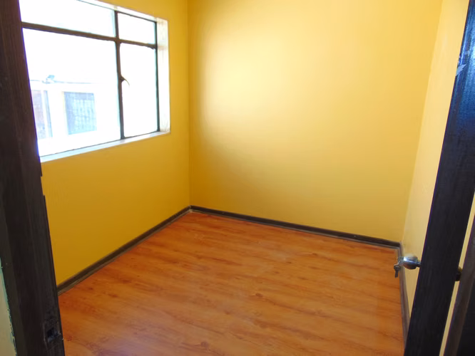 Arriendo Casa 120 m2, 4 Habitaciones, Cerro Placeres