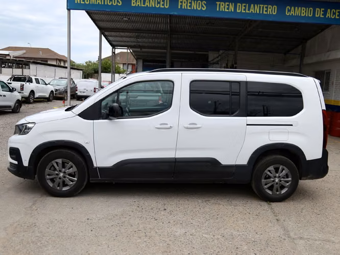 PEUGEOT RIFTER 2024 - Imagen 5