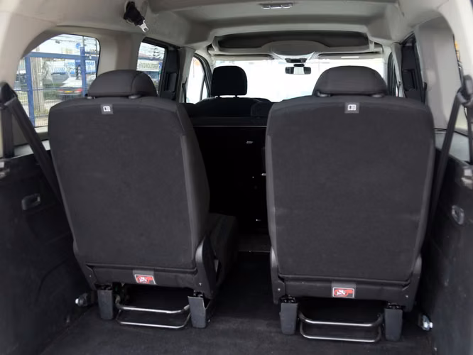 PEUGEOT RIFTER 2024 - Imagen 11