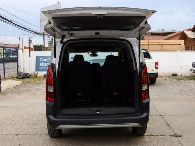 PEUGEOT RIFTER 2024 - Imagen 10