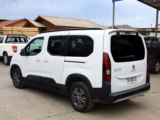 PEUGEOT RIFTER 2024 - Imagen 9