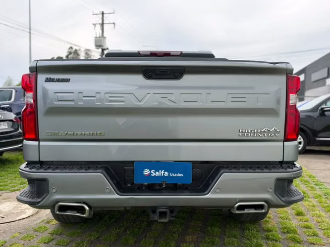 Chevrolet Silverado 3.0 HIGH COUNTRY 4X4 AT 4P	 2024 - Imagen 6