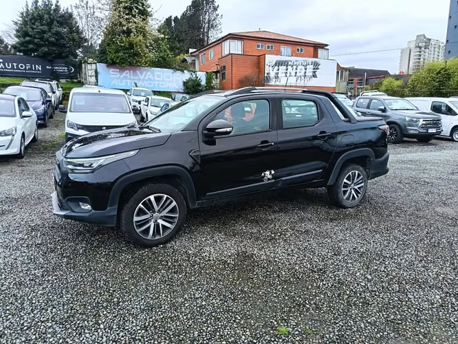 Ram 700 1.3 LARAMIE 4X2 - Imagen 12