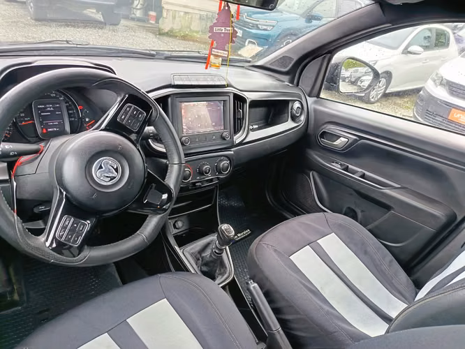 Ram 700 1.3 LARAMIE 4X2 - Imagen 3