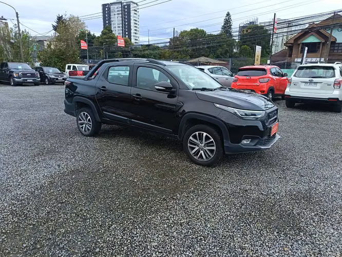 Ram 700 1.3 LARAMIE 4X2 - Imagen 10