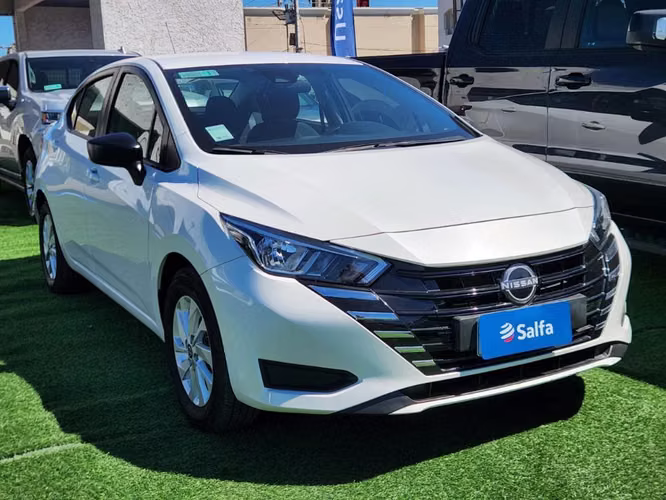 Nissan Versa 1.6 SENSE 4X2 MT 4P 2025 - Imagen 3